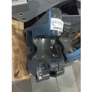Кронштейн передней рессоры  передний правый 712W413100001 SITRAK для самосвалов (ориг.)